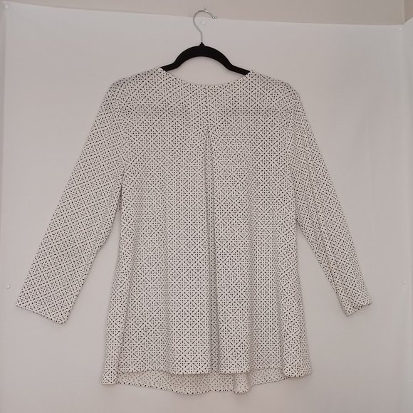 Women's Charter Club Black and White Poka Dot Peated in the Center Tunic Size M - Picture 2 of 9